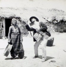 ASIA MINOR OLD TURKISH WOMAN IN ANTIQUE PHOTO ON GLASS