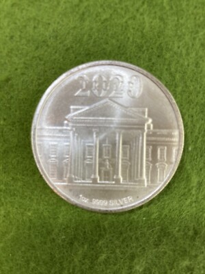 DONALD TRUMP Silver Coin SILVER 1 OZ COIN .9999 PRESIDENT Donald J DONALD TRUMP Silver Coin SILVER 1 OZ COIN .9999 PRESIDENT Donald J