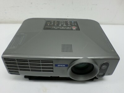 EPSON EMP-835 ☆3000ルーメン☆ランプ使用15時間 EPSON EMP-835