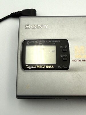 Sony MD MZ-R30 Walkman Digital MEGA BASS Player Recorder - Check