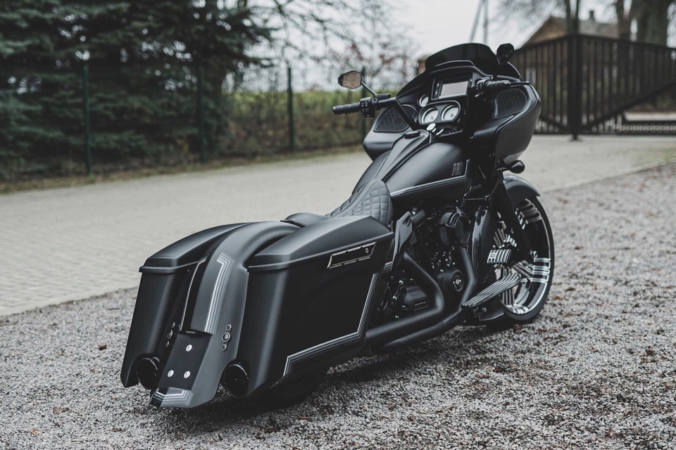 HARLEY-DAVIDSON "TUCKKER" RUNNING/BRAKE/TURN SIGNALS - TAILLIGHT TOURING BAGGER - Image 4 of 4