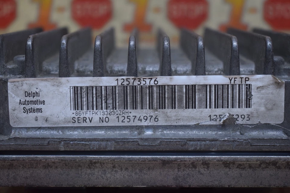 03 04 05 GMC ENVOY ENGINE COMPUTER MODULE ECU ECM 12574976 YFTP OEM — 第 2/4 张图片