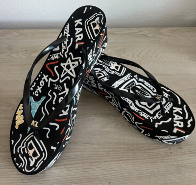 Karl Lagerfeld Women's Nola Graffiti Black Dressy Wedge Flip Flop