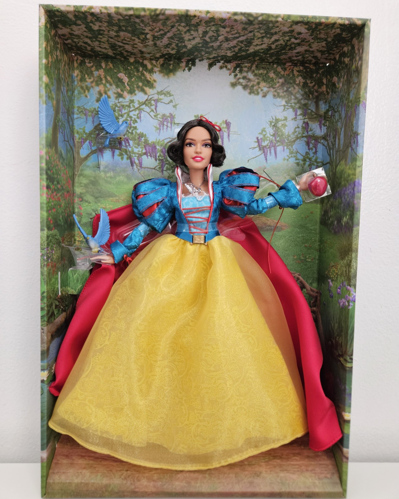 世界に50枚 シリアル付白雪姫 2025 Disney Princess s-l1600.jpg