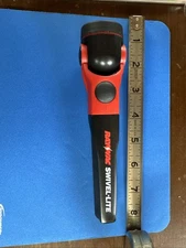 RAYOVAC SWIVEL-LITE Flashlight 180° Swivel Head With Clip, Brand New - 5 For $7