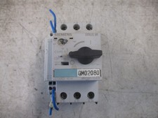 Siemens Sirius 3R Motor Protector 3RV1021-1CA10 1.8-2.5A Trip W/Aux Contact Used