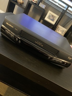 Quasar VHQ-940 Omnivision 4-Head VCR VHS Player - TESTED & Works - No Remote