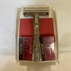 VTG Gillette Adjustable Safety Razor With Plastic Case - Blades - K4 — photo 1