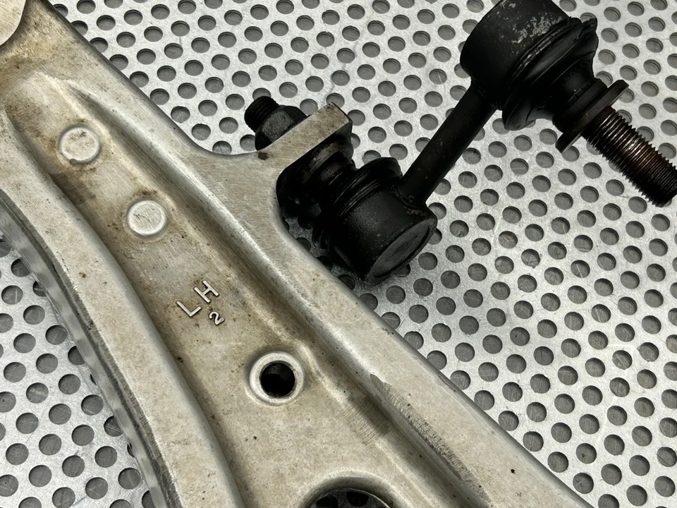 2015-2021 Subaru WRX STI передний рычаг управления левый = со стороны водителя - Изображение 3 из 4