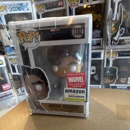 Funko Pop! Vinyl Moon Knight Marvel #1302 Amazon Exclusive Collector Corps Glow