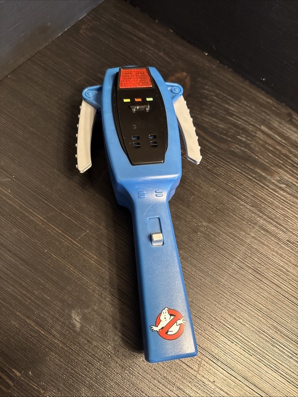 63) Ghostbusters PKE Shocker Meter Ghost Detector Cosplay 2020 Hasbro Working