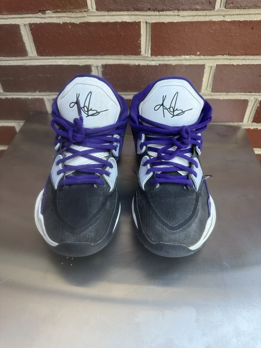 Nike KYRIE インフィニティ・(B y.you) シューズ.28cm. Preços baixos em Nike Kyrie Infinity By You Purple | eBay