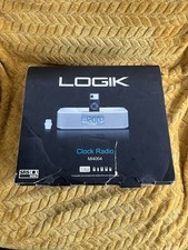 Logic MI4004 Clock radio With iPod Dock/Dual Alarm MW/FM / Remote- Cream