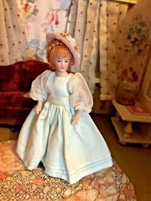 5  Maree Massey Artist Doll Almost Real All Bisque Simone Doll house Australia