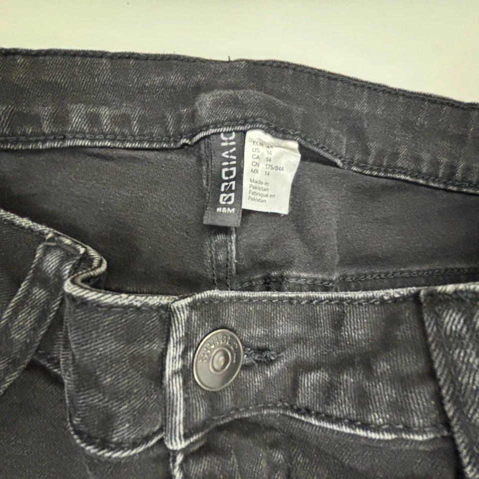Divided H&M Straight Leg Raw Hem Women's size 14 Embroidered Flowers Black jeans - Image 2 of 4