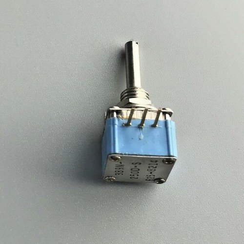 CLAROSTAT 389N-2500-S RESISTENCIA VARIABLE SIN ALAMBRE - Imagen 3 de 6
