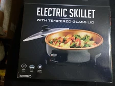 OVENTE Electric Skillet Tempered Glass Lid 12" Nonstick Surface SK11112CO
