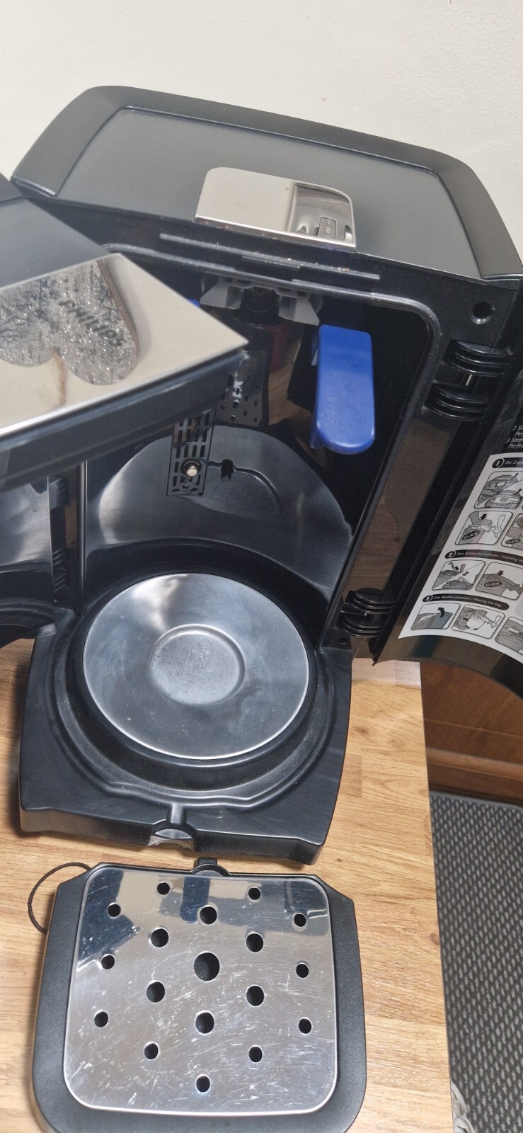 Phillips (HD3720/25) PerfectDraft Beer Keg Machine Home Beer Draft