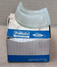 1932-1952 Ford Model A Pickup Nos Glass Tail Light Lens License Plate Light 1932-1952 Ford Model A Pickup Nos Glass Tail Light Lens License Plate Light