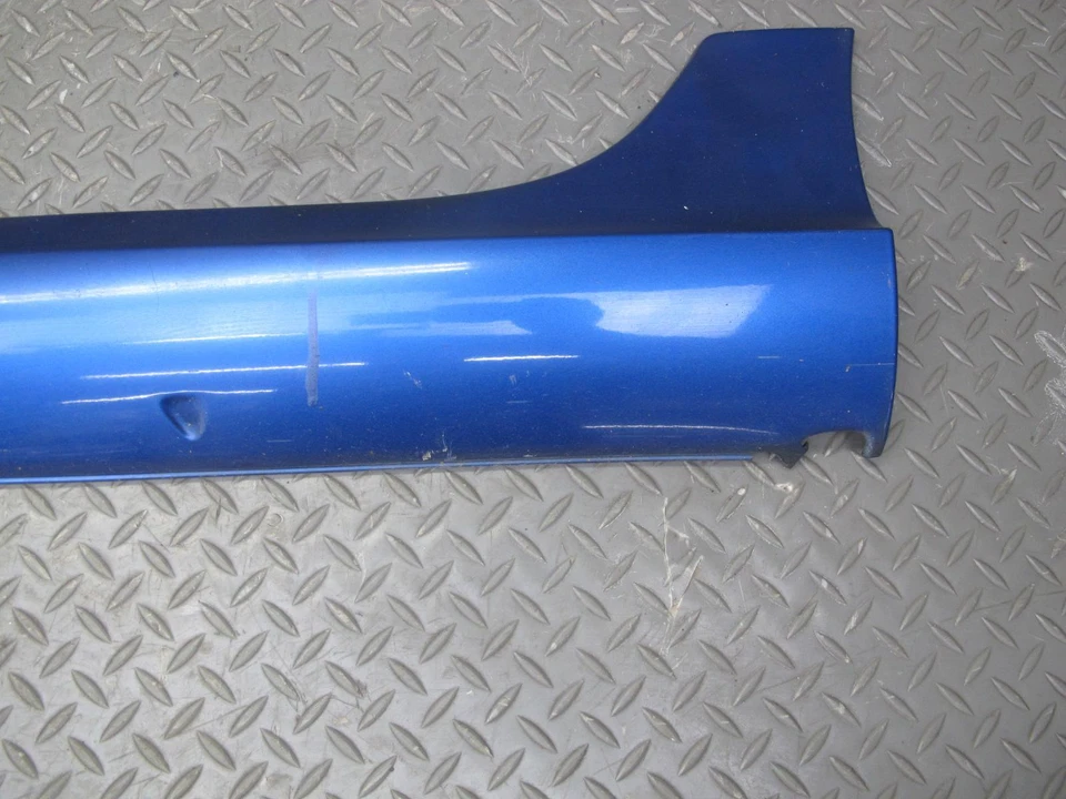 06-09 VW R32 GTI 2 PUERTAS FALDÓN LATERAL IZQUIERDO Y DERECHO PANEL BASCULANTE AZUL PROFUNDO OEM Foto 3 de 4