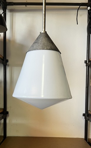 alte Kandem Deckenlampe Bauhaus Lampe Leuchte Design Kegel Leuchte antik Rar 2 - Bild 2 von 10
