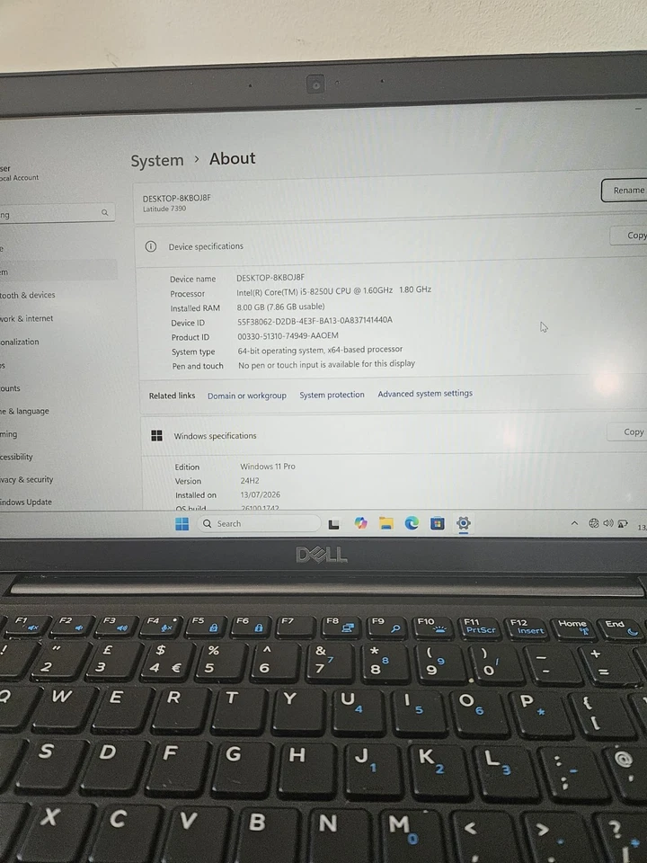 Dell Latitude 7390 – 8GB RAM – 256GB SSD - Poor Battery, photo 1 of 5