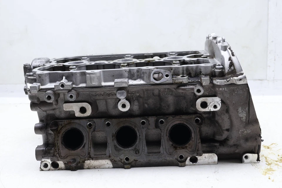 2006-2009 AUDI A4 QUATTRO 3.2L - LEFT BKH 3.2 Engine Cylinder HEAD 06E103067AL - Image 2 of 4