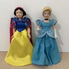 DEAGOSTINI SNOW WHITE CINDERELLA PORCELAIN DISNEY DOLL FIGURE LOT OF 2