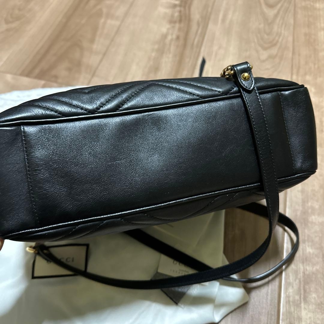 Hardly used Gucci GG Marmont chain tote bag Black leather thumbnail 5