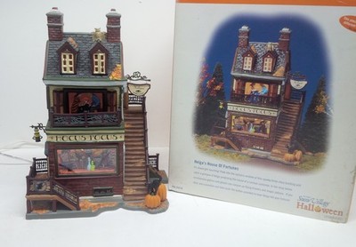 Vintage 2002 Snow Village Halloween Helga's House of Fortunes Department 56