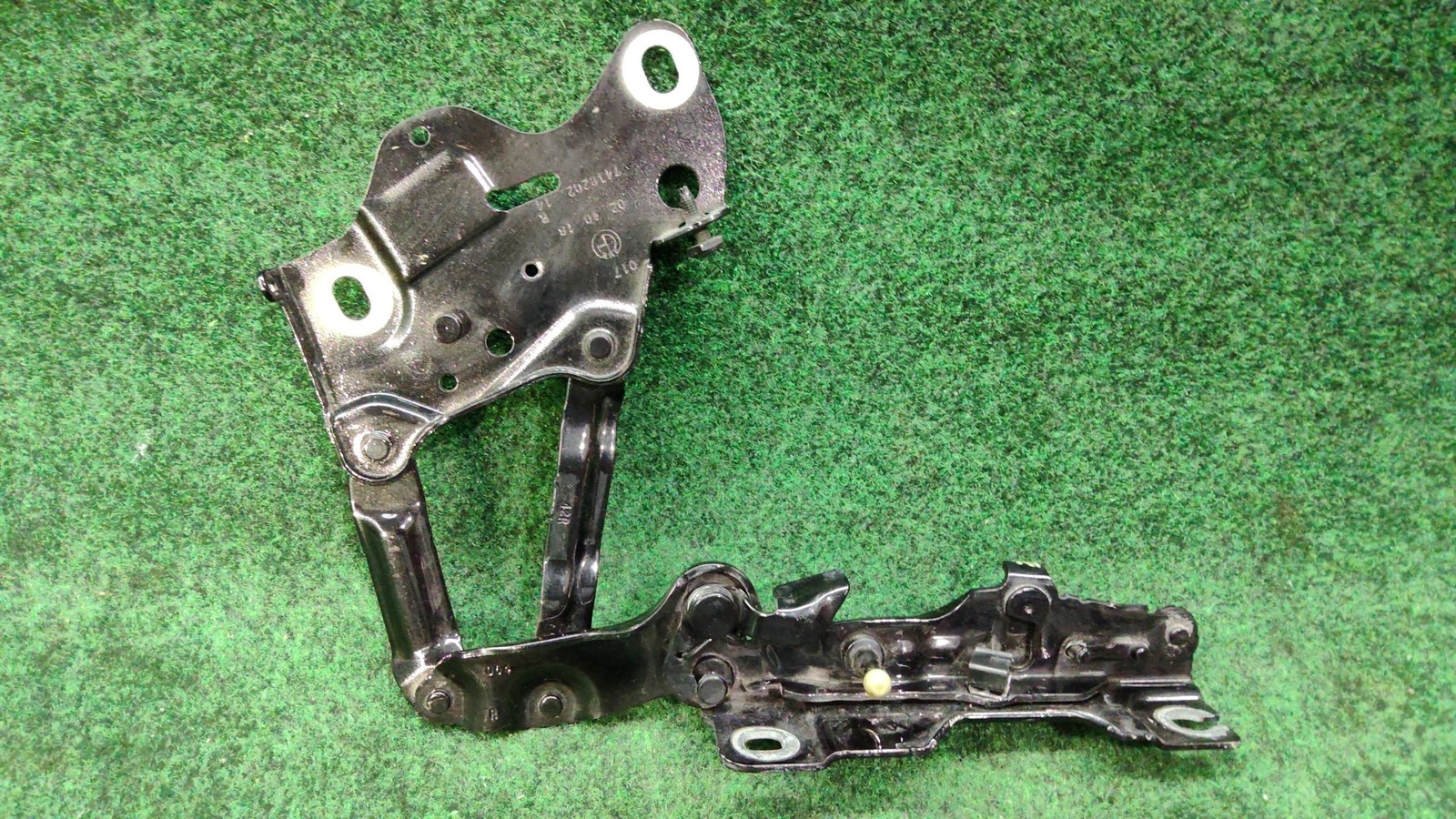 RH 2019-2025 BMW X5 Hood Hinge Front Right BLACK SAPPHIRE 475 OEM 41009477742