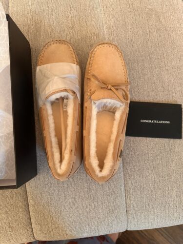 NWT Australian Luxe Collectv Prost Shearling Tan Mocs Slippers Women's Size 10
