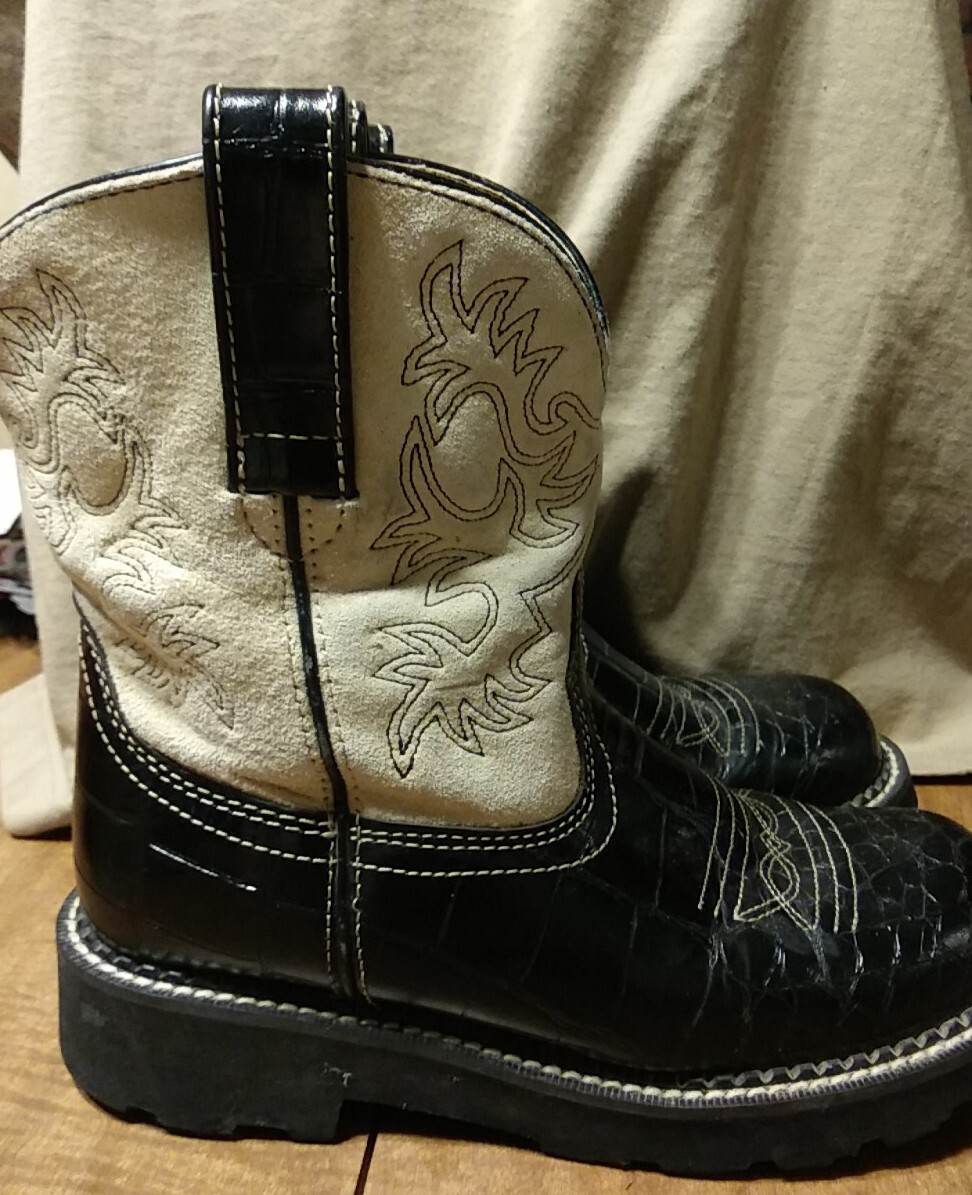 Womens Ariat Fatbaby Boots Size 7B Style14712 eBay