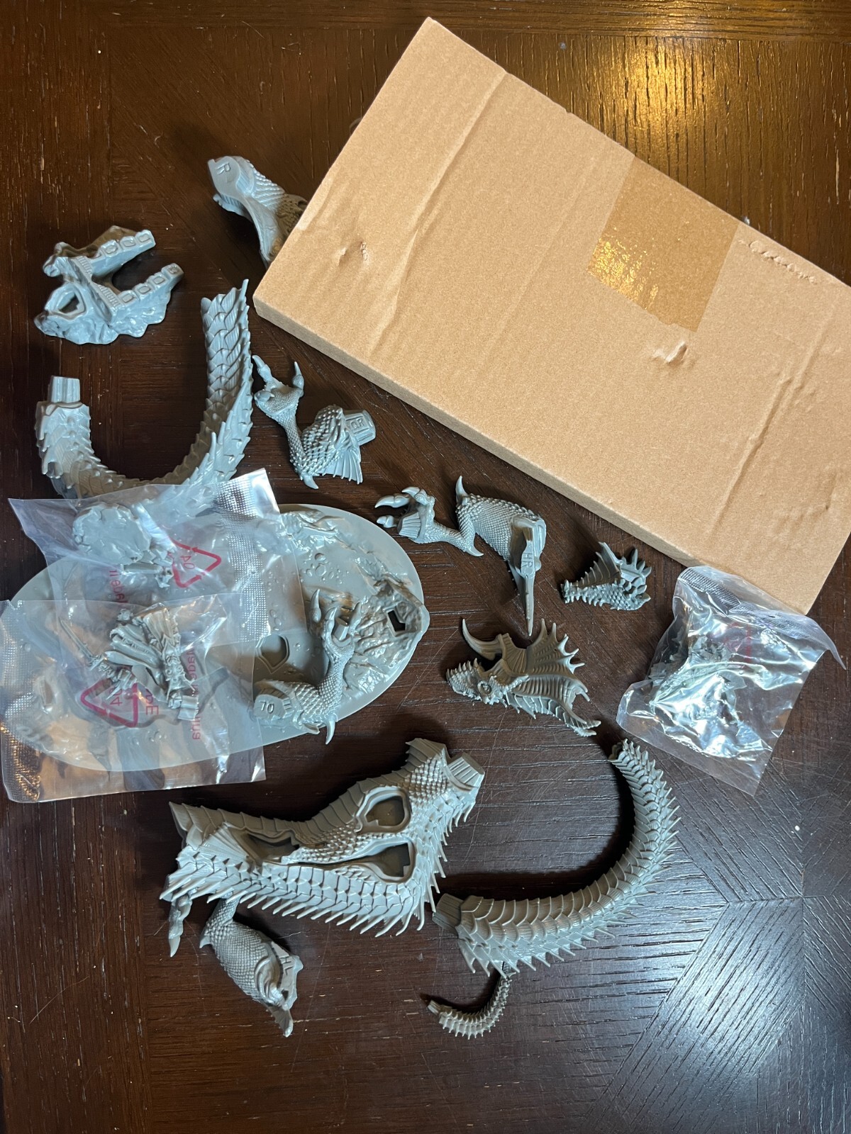 Figurina Reaper Bones Tavern Hearth – Arredo Da Taverna Per Giochi Di Ruolo, Scala 60mm