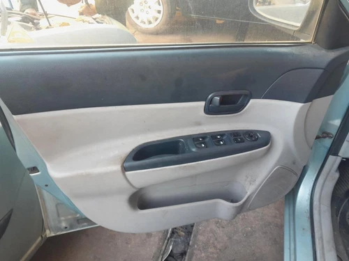 921011E041 Faro Izquierdo para HYUNDAI ACCENT (MC) GL 2007 8712608 - Imagen 7 de 10