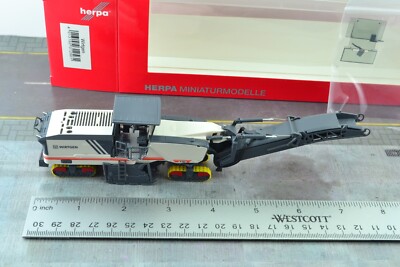 Herpa 312561 Wirtgen Asphalt Milling Machine - Construction 1:87 HO Scale