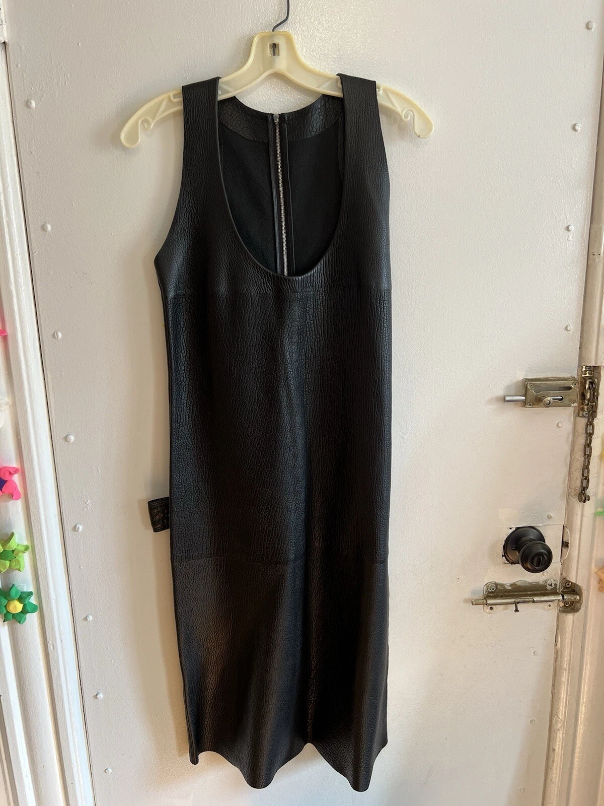 Abito a tubino Bottega Veneta pre autunno 2019 in pelle nero