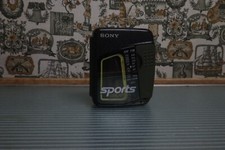 Vintage Sony Sports Walkman WM-FS400 Cassette Player AM FM Radio Parts or Repair
