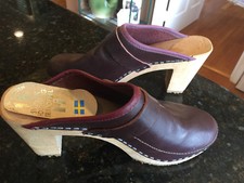 Svensk Fotriktig Tratoffel Swedish Womens Burgundy Cordovan Clogs Size 36, 5.5