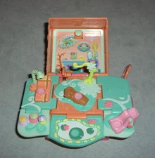 Littlest Pet Shop LPS Teeniest Tiniest Mini Pop Up Playset ~  3 REPTILES