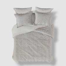 Madison Park Gray Adelyn Faux Fur 3-Piece Duvet Cover Set, King/Cal King'