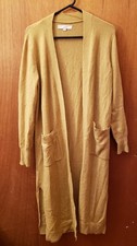Cárdigan Delantero Abierto SUÉTER PLUMERO LOFT Talla = L COLOR MOSTAZA Para Mujer EXCELENTE.