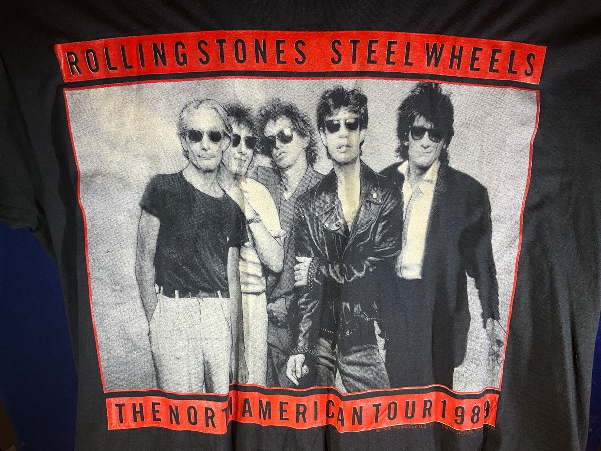 A13-8 ROLLING STONES CONCERT T-SHIRT - 1989 STEEL WHEELS TOUR