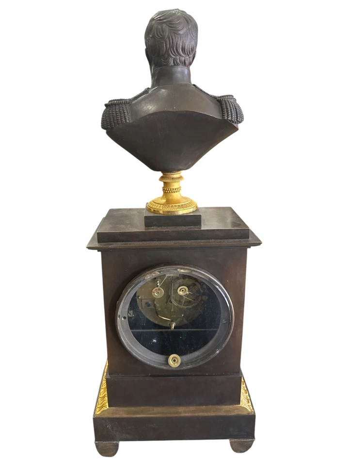 Pendule 19 eme décor Napoléon - Photo 4/4