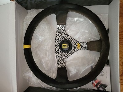 OMP Hoonigan steering wheel