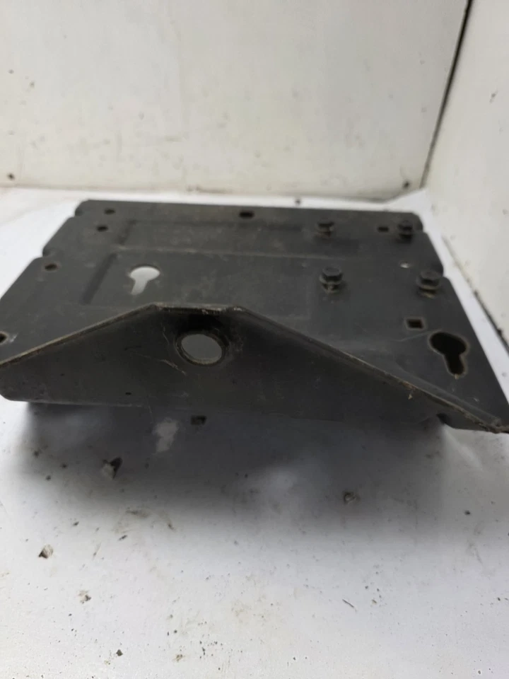 Enganche trasero usado para Craftsman LT1000 LT2000 Foto 3 de 4