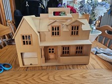 Melissa And Doug Fold And Go Wooden Doll Hous...
