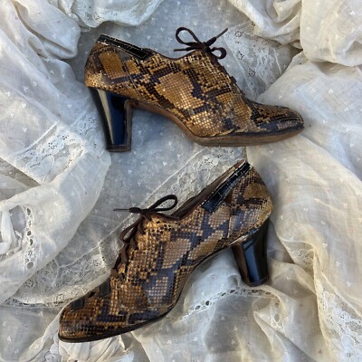 Antique 1920s Boa Constrictor Snake Skin Shoes High Heel Shoes Lace Up  Vintage