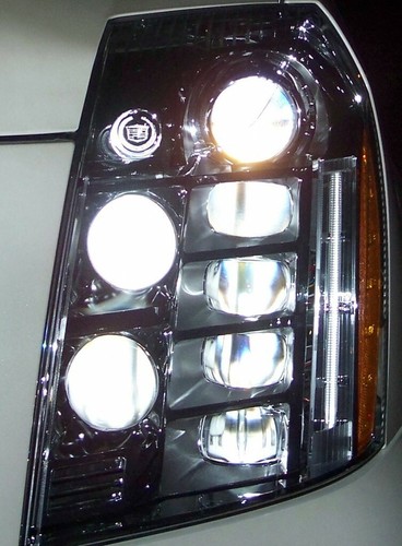 2x 6000K White D1S D1R D1C OEM HID Xenon Headlight For Cadillac Escalade ESV EXT - Picture 10 of 12