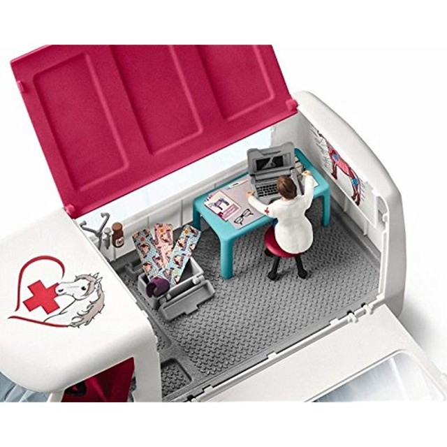 schleich vet clinic